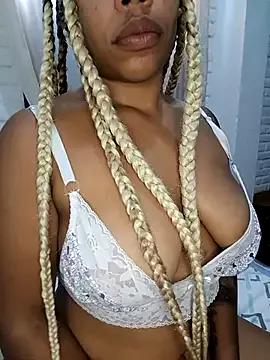 isabellehaynes from StripChat is Freechat