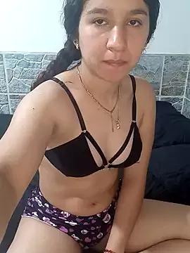 IsabelRosse from StripChat is Freechat