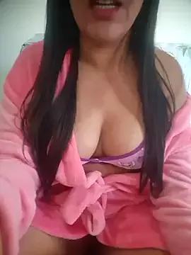 Isadominaty from StripChat is Freechat