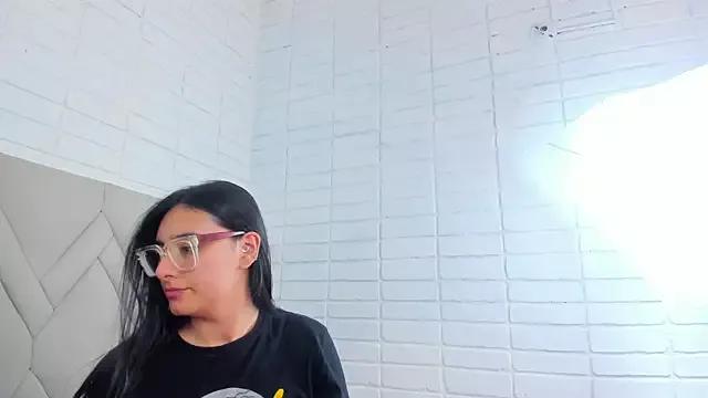 Isis_Osman from StripChat is Freechat