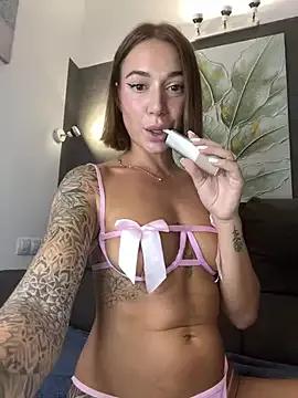 Photos of italianPassion from StripChat is Freechat