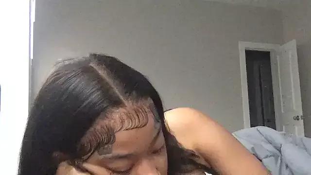 itsreallysoo from StripChat is Freechat