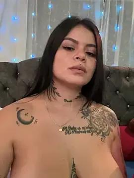 Check-out our cam rooms range and converse on a personal level with our delicious livecams streamers, showing off their spicy curves and toys.