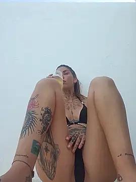 Izy_cute_ from StripChat is Freechat