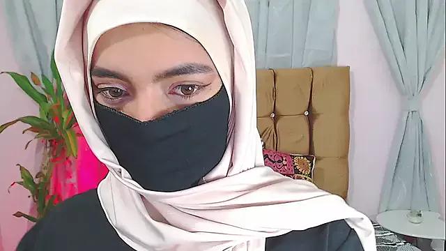 jade_nassar from StripChat is Freechat