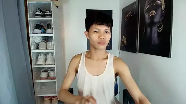 JamesxxxMarky from StripChat is Freechat