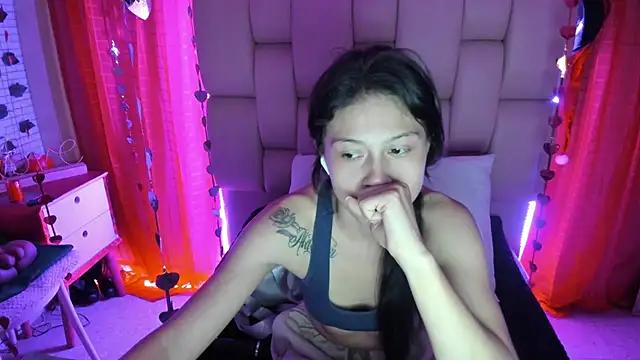 Check-out our cam rooms range and converse on a personal level with our delicious livecams streamers, showing off their spicy curves and toys.