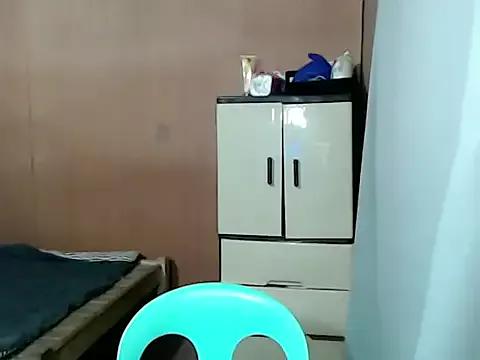 jasmine_naughtyfucker2025 from StripChat is Freechat