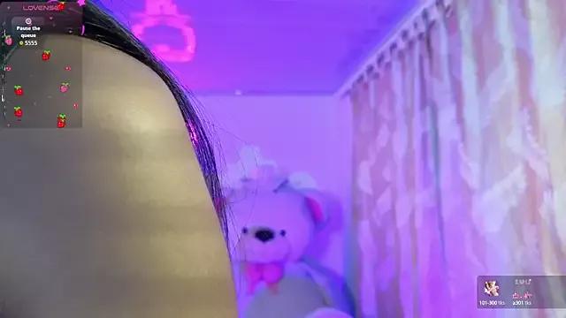 Jazmin_tay from StripChat is Freechat