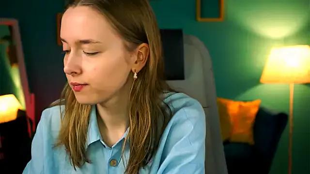 JenniferGraces from StripChat is Freechat