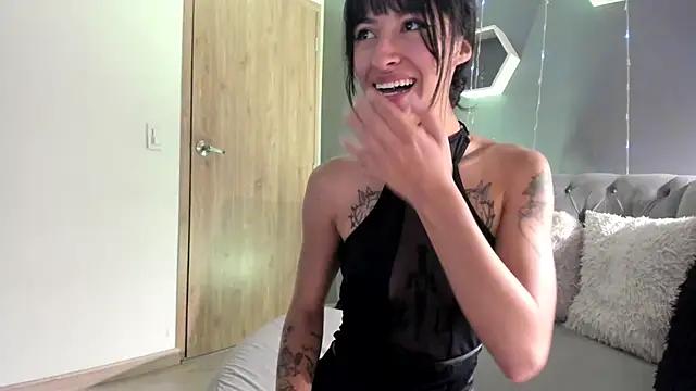 jessi_lemuss from StripChat is Freechat