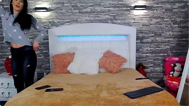 Check-out our cam rooms range and converse on a personal level with our delicious livecams streamers, showing off their spicy curves and toys.