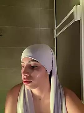 jhalila from StripChat is Freechat