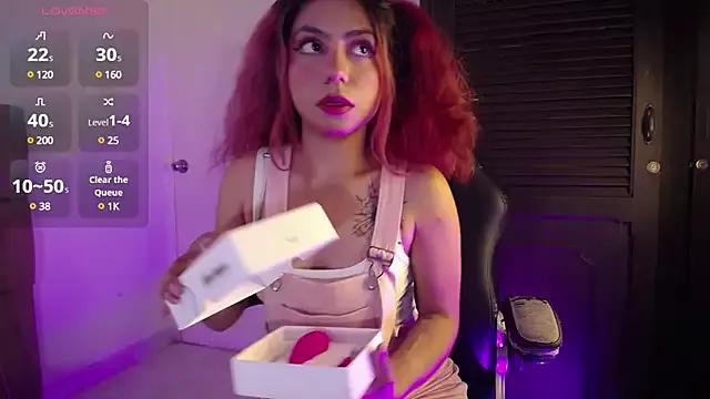 JolietDupont from StripChat is Freechat
