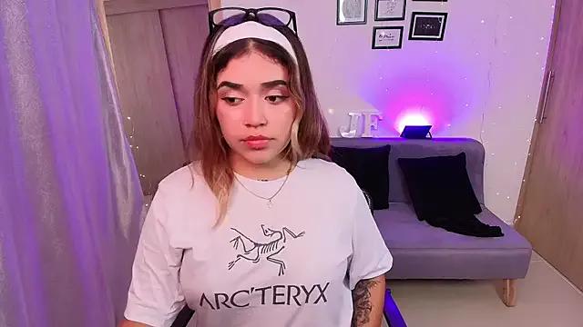 JoselinFlower_ from StripChat is Freechat