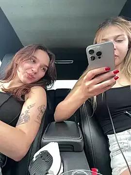 JuicyAurora from StripChat is Freechat