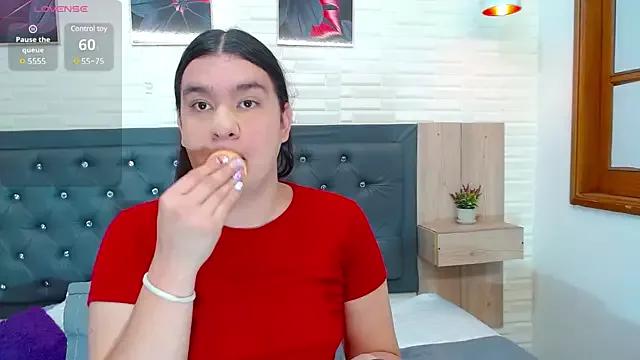 Julieta_Colleman from StripChat is Freechat