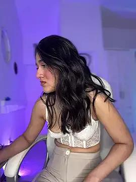 julieta_jhonss from StripChat is Freechat