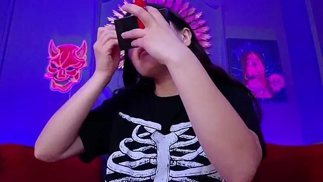 Check-out our cam rooms range and converse on a personal level with our delicious livecams streamers, showing off their spicy curves and toys.