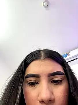 Julietalcl from StripChat is Freechat