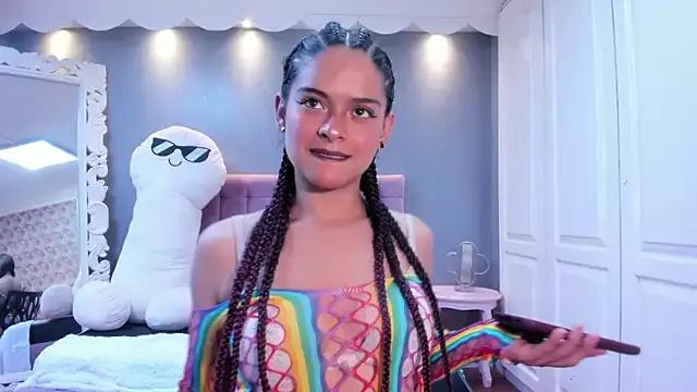 JulietaMoore_ from StripChat is Freechat