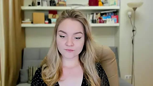 Kara_Smith_ from StripChat is Freechat