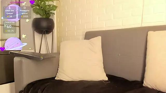 karina_gomez_18 from StripChat is Freechat