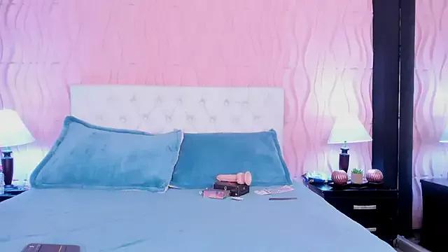 Karla_Thompsson from StripChat is Freechat