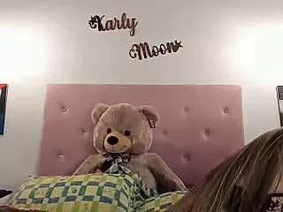 Check-out our cam rooms range and converse on a personal level with our delicious livecams streamers, showing off their spicy curves and toys.