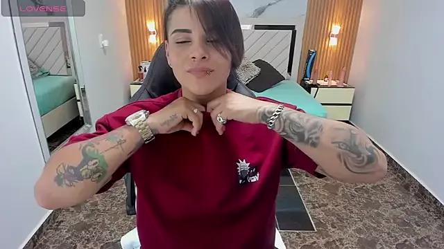 KAROLLJONES1 from StripChat is Freechat
