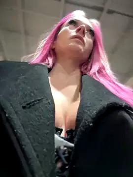 Check-out our cam rooms range and converse on a personal level with our delicious livecams streamers, showing off their spicy curves and toys.