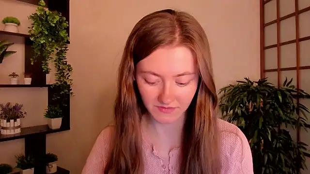 KateCuddle from StripChat is Freechat