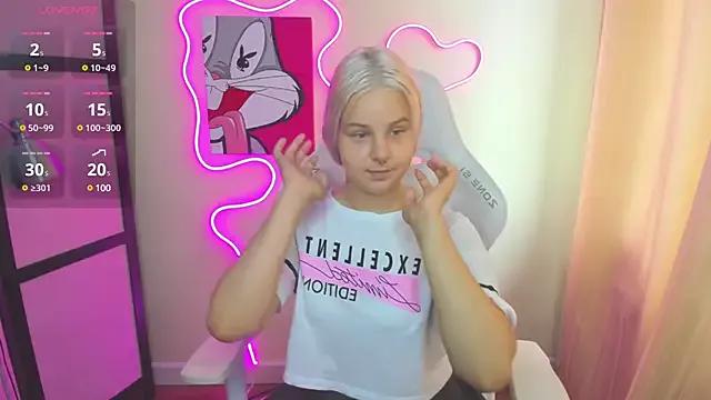 KateRemix from StripChat is Freechat