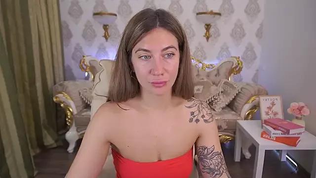 KateShanny from StripChat is Freechat