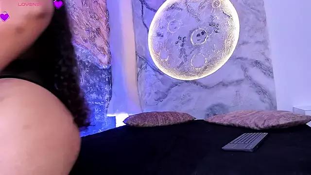 KateTyler_ from StripChat is Freechat