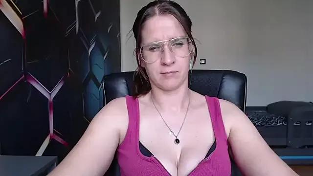 KayaRose from StripChat is Freechat