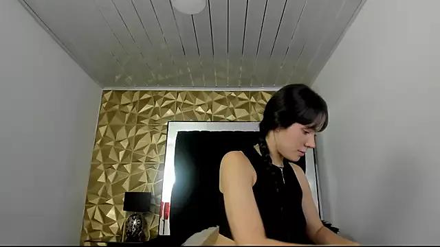 kelsie_angels from StripChat is Freechat