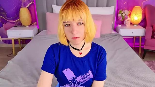 Check-out our cam rooms range and converse on a personal level with our delicious livecams streamers, showing off their spicy curves and toys.