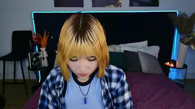 Ketrin_Jones from StripChat is Freechat