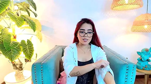 KhloeJohnson from StripChat is Freechat