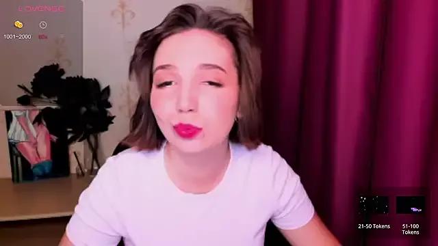 KindHazelHere_ from StripChat is Freechat