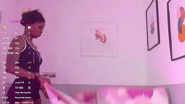 kinkyandsavage from StripChat is Freechat