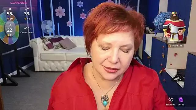 Kira_Kenett from StripChat is Freechat