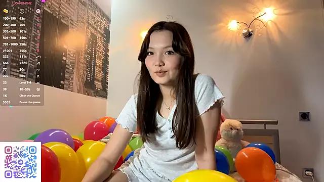 Check-out our cam rooms range and converse on a personal level with our delicious livecams streamers, showing off their spicy curves and toys.