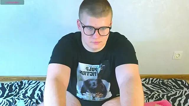 kittenmurr from StripChat is Freechat