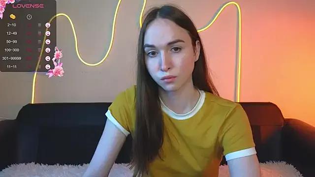 kitty_kattyy from StripChat is Freechat