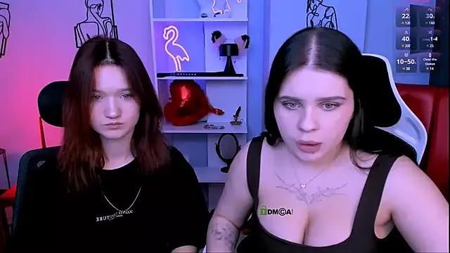 kitty_kris from StripChat is Freechat