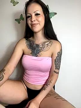 KittyMissyX from StripChat is Freechat