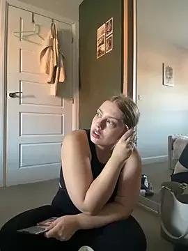 Photos of Krystal_Tx from StripChat is Freechat