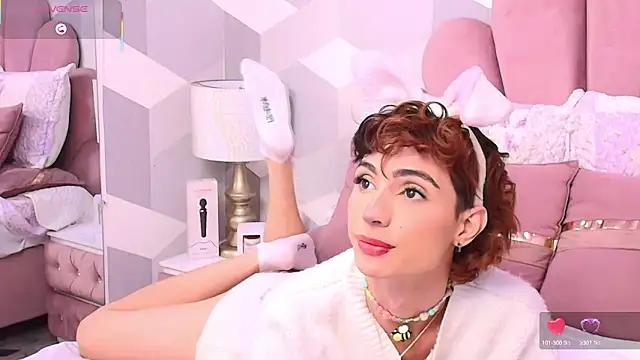 Check-out our cam rooms range and converse on a personal level with our delicious livecams streamers, showing off their spicy curves and toys.